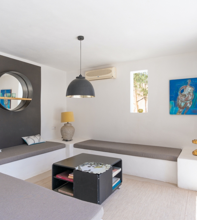 Resa estates Ibiza finca te koop st Rafael sea view sale room 2.jpg